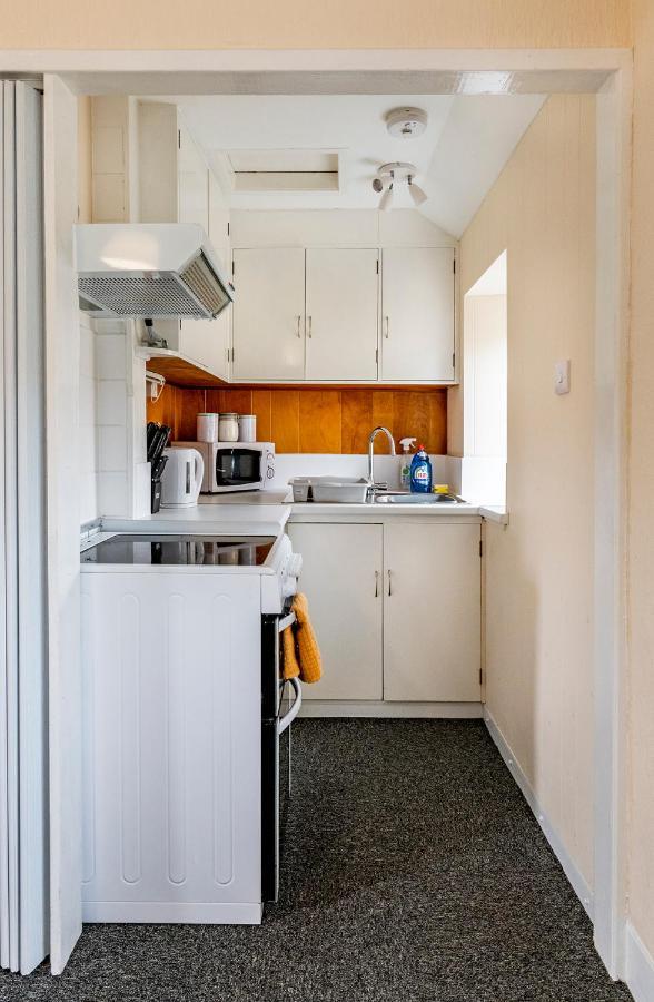 The Garden Cottage Элгин Экстерьер фото